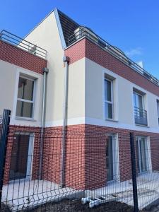 Location Appartement 3 pi�ces PRINGY 77310