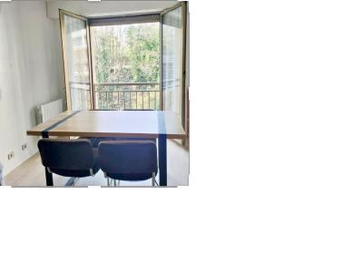 Location Appartement 2 pi�ces PARIS-12EME-ARRONDISSEMENT 75012