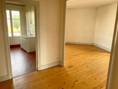 Location Appartement CLERMONT-FERRAND 