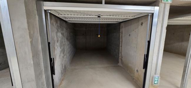 Location Parking AJACCIO 20090