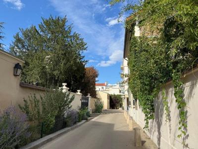 Vente Maison 6 pi�ces VERSAILLES 78000