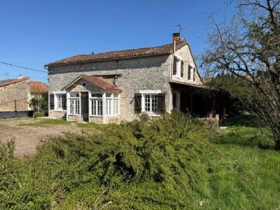 Vente Maison 5 pi�ces CIVRAY 86400