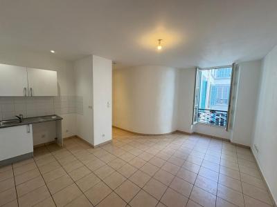 Location Appartement MARSEILLE-1ER-ARRONDISSEMENT 13001