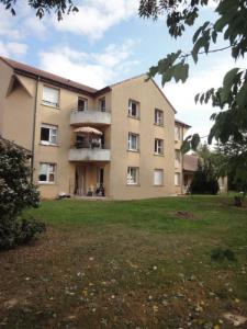 Location Appartement 3 pi�ces PIERRE-DE-BRESSE 71270