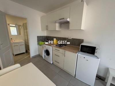 For rent Apartment AUBAGNE 