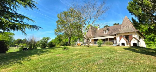 Vente Maison 5 pi�ces SAINT-LAURENT-DES-HOMMES 24400