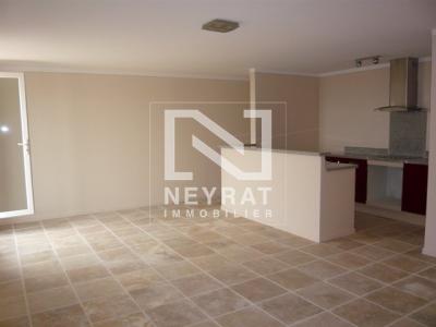 For rent Apartment SEILLANS 
