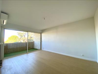 Location Appartement 3 pi�ces LUNEL 34400