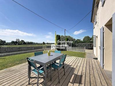 Vente Maison 5 pi�ces FRONSAC 33126