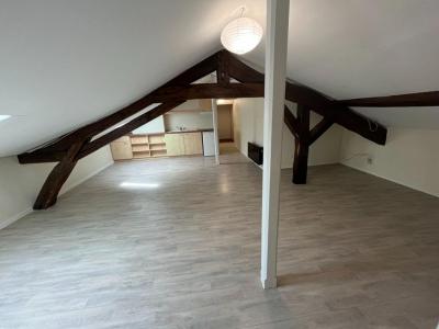 Location Appartement ROCHE-SUR-YON  85