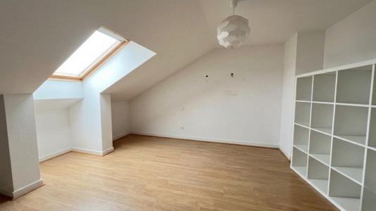 For rent Apartment ROANNE 