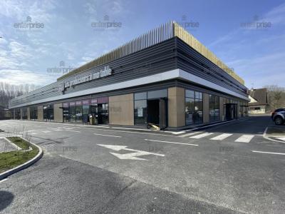 For rent Commercial office CUCQ  62