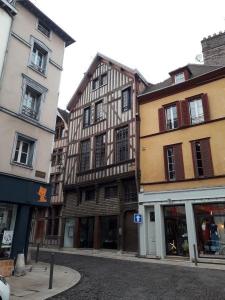 Location Appartement TROYES CENTRE VILLE 10