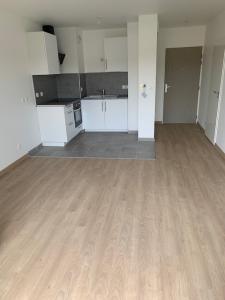 Location Appartement 2 pi�ces LEVES 28300