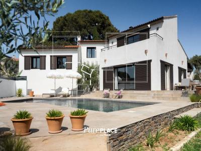 Vente Maison 8 pi�ces MARTIGUES 13500