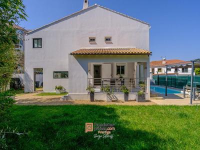Vente Maison 5 pi�ces MARSEILLE-8EME-ARRONDISSEMENT 13008