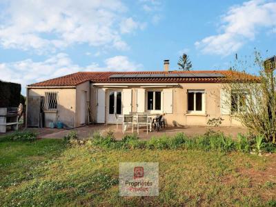 Vente Maison 5 pi�ces VALLEE 17250