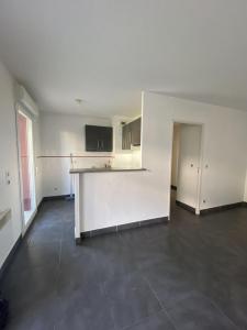 For sale Apartment CRES MAUMARIN 34