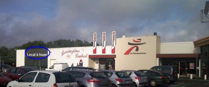 Location Local commercial ROUMAZIERES-LOUBERT 16270