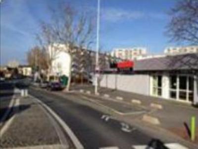 Location Local commercial NANTERRE 92000