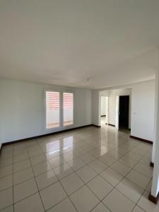 For sale Apartment POSSESSION 
