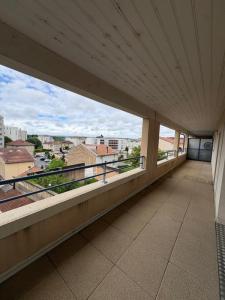For rent Apartment ROMANS-SUR-ISERE  26