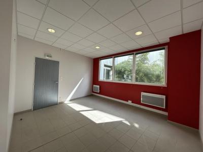 For rent Commercial office ESSEY-LES-NANCY  54