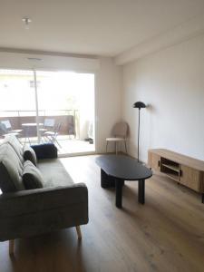 Location Appartement 3 pi�ces BRUGUIERES 31150