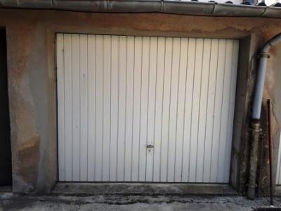 Location Parking LONGWY  54