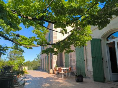 Vente Prestige PERNES-LES-FONTAINES 84210