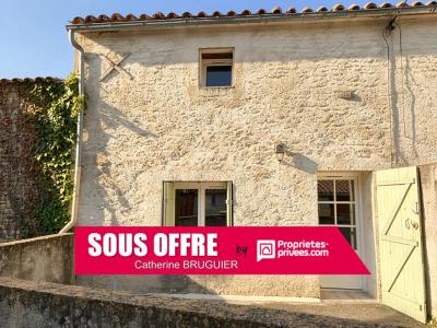 Vente Maison 4 pi�ces SURGERES 17700