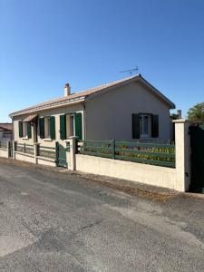 Vente Maison 5 pi�ces SAINT-JEAN-DE-BEUGNE 85210