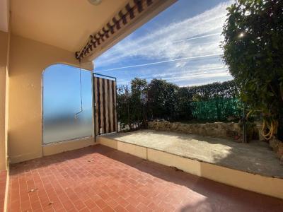 For rent Apartment NICE 