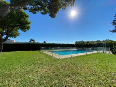For rent Apartment NICE 
