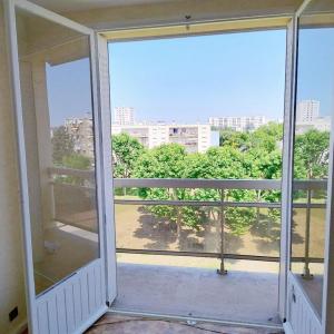 Vente Appartement 3 pi�ces VENISSIEUX 69200