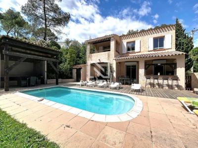 Vente Maison 5 pi�ces SAINT-RAPHAEL 83700