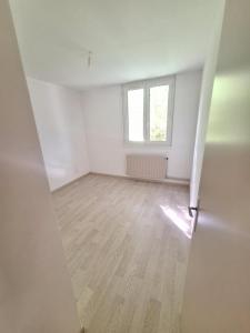 Location Appartement BUSSIERES 