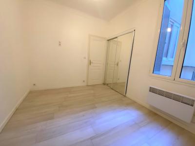 For rent Apartment NICE 