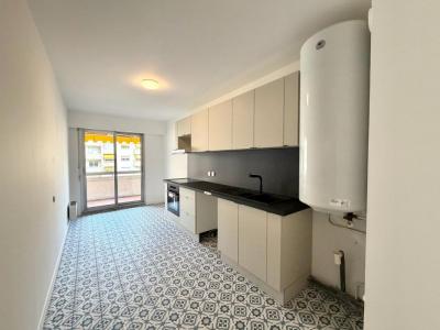 For rent Apartment NICE 