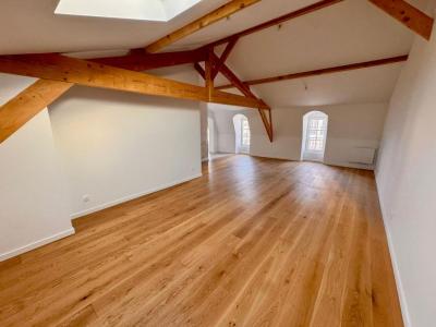 Vente Appartement SAINT-OUEN  93