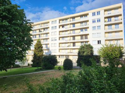 Vente Appartement CHOLET CENTRE VILLE 49