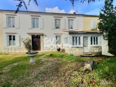 Vente Maison 5 pi�ces GENOUILLE 17430