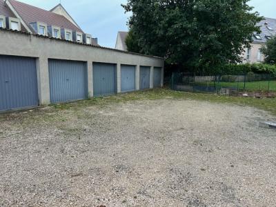 Location Parking LONGVIC  21