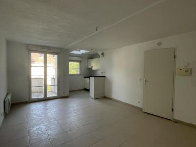 Location Appartement 2 pièces POMPONNE 77400