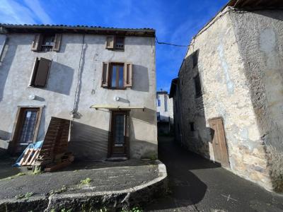 Location Maison PRAYOLS PROCHE DE FOIX 09