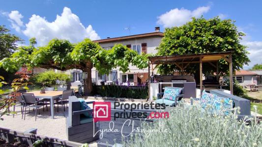 Vente Maison 7 pi�ces VOUGY 42720