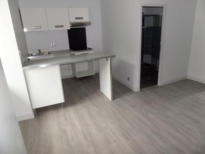 Location Appartement SAINT-YRIEIX-LA-PERCHE  87