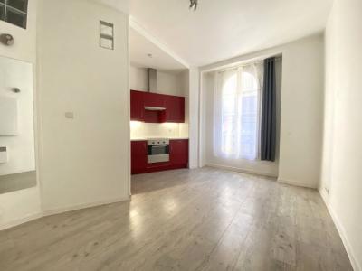 For rent Apartment NICE 