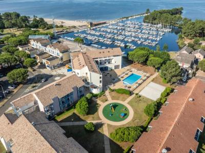 Vente Appartement 2 pi�ces HOURTIN 33990