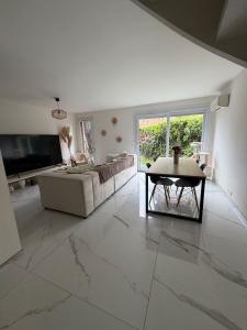 Vente Maison 5 pi�ces NOISEAU 94880